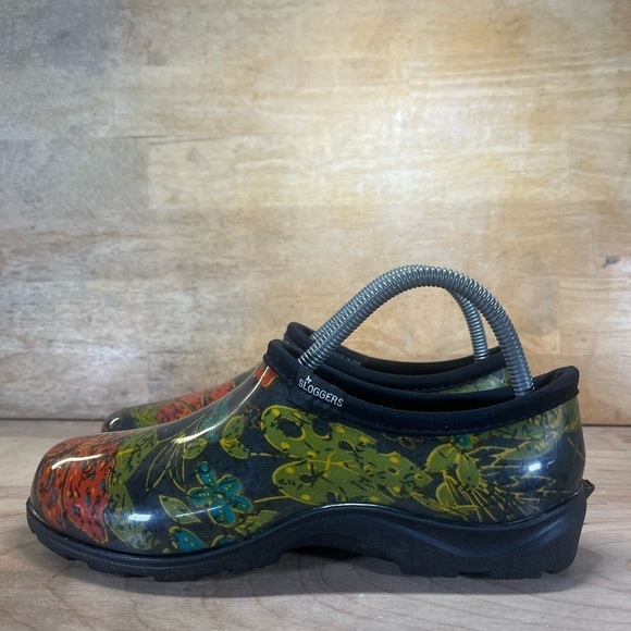 Sloggers WATERPROOF Womens Size 8 Rain Garden Clogs Flower Print Black Green Red - Picture 3 of 8